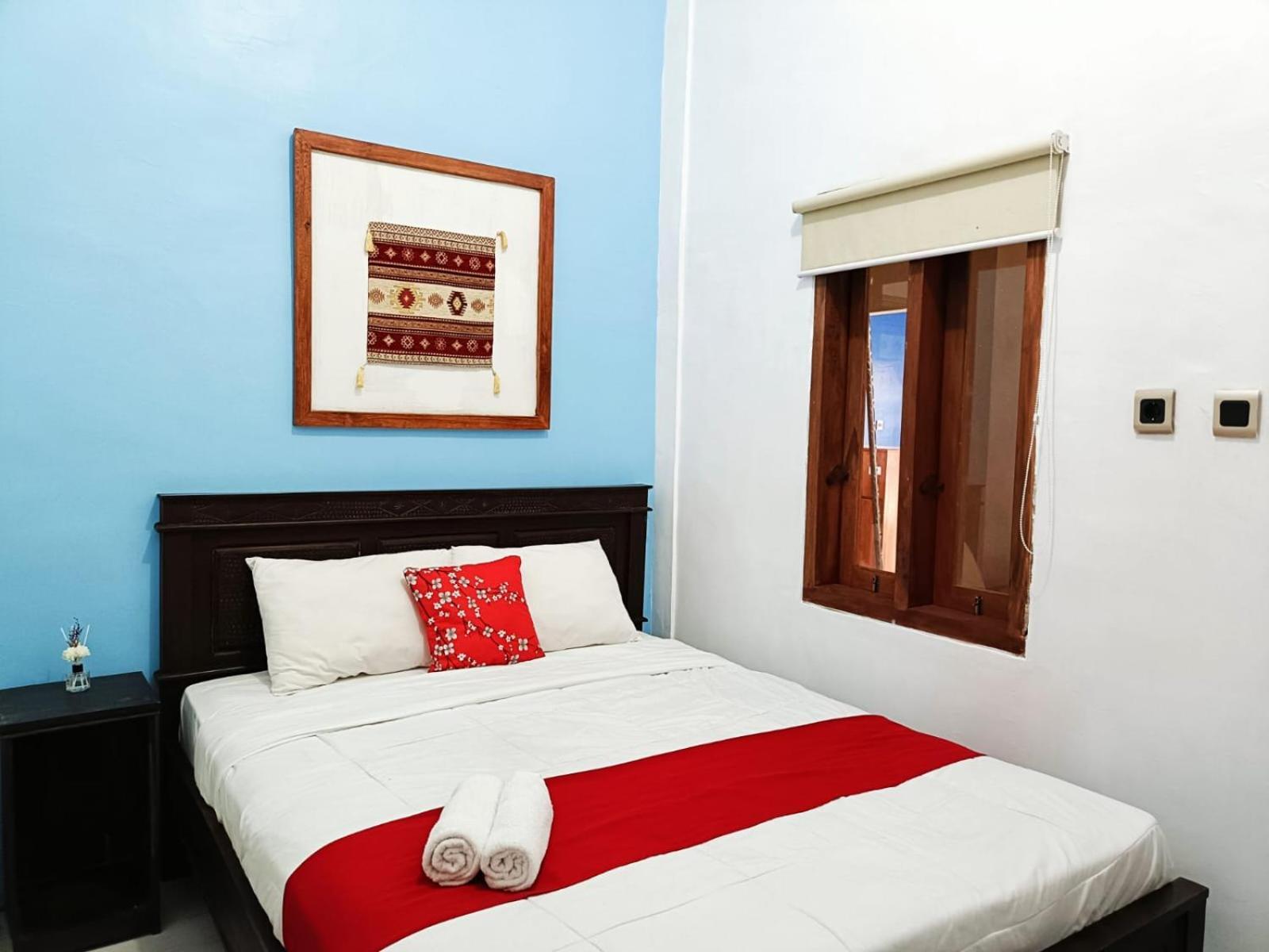 Yutaka Inn Banyuwangi Banyuwangi  Extérieur photo
